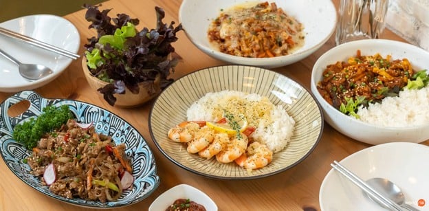 เมนูของร้าน อันยองบางกอก ไก่ทอดเกาหลีและรามยอน หมู่บ้านเศรษฐกิจ