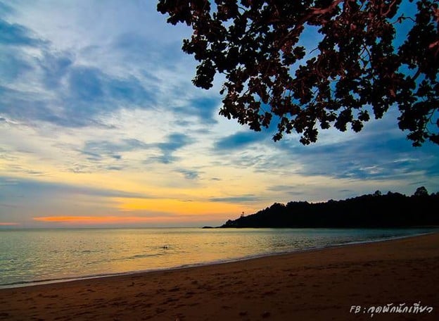 หาดเขาหลัก