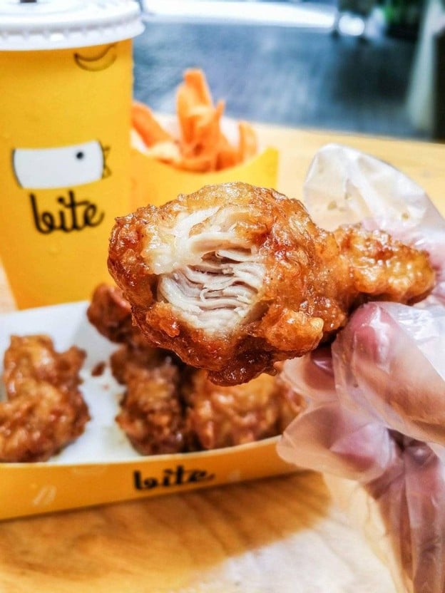 เมนูของร้าน Bite Chicken Terminal 21