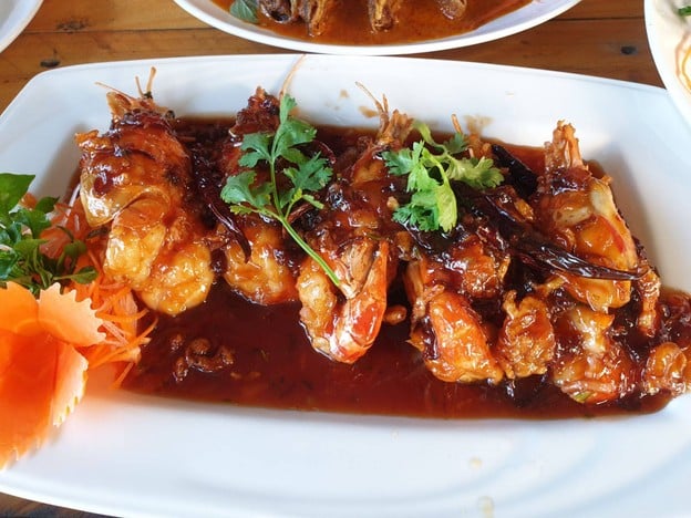 เมนูของร้าน บ้านพ่อ สุพรรณบุรี