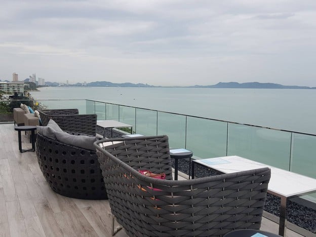 Rooftop Bar U Jomtien Pattaya