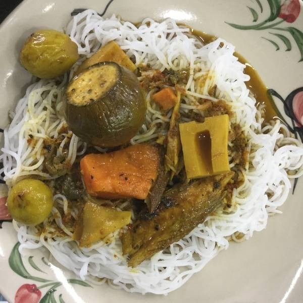 เมนูของร้าน มา-หา-ที เส้นสด เกาะสมุย