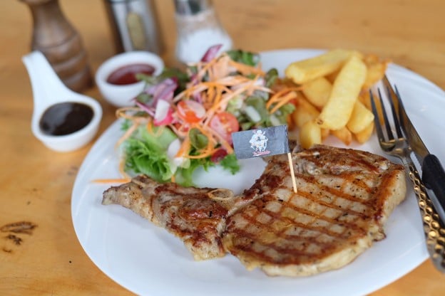 เมนูของร้าน The Friendship