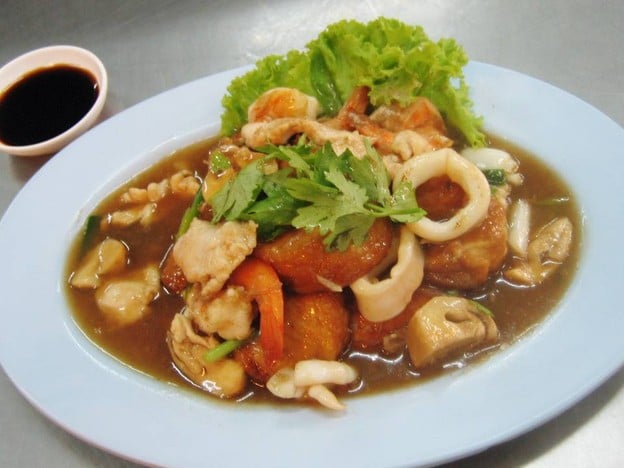 เมนูของร้าน ผักบุ้งลอยฟ้า พัทยากลาง พัทยากลาง