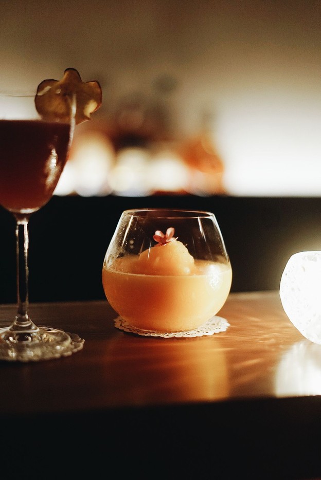 เมนูของร้าน Alonetogether Bangkok