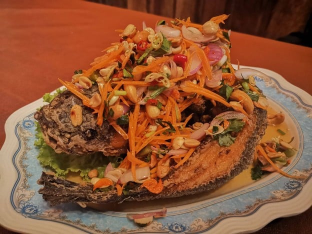 เมนูของร้าน ท่าพระจันทร์