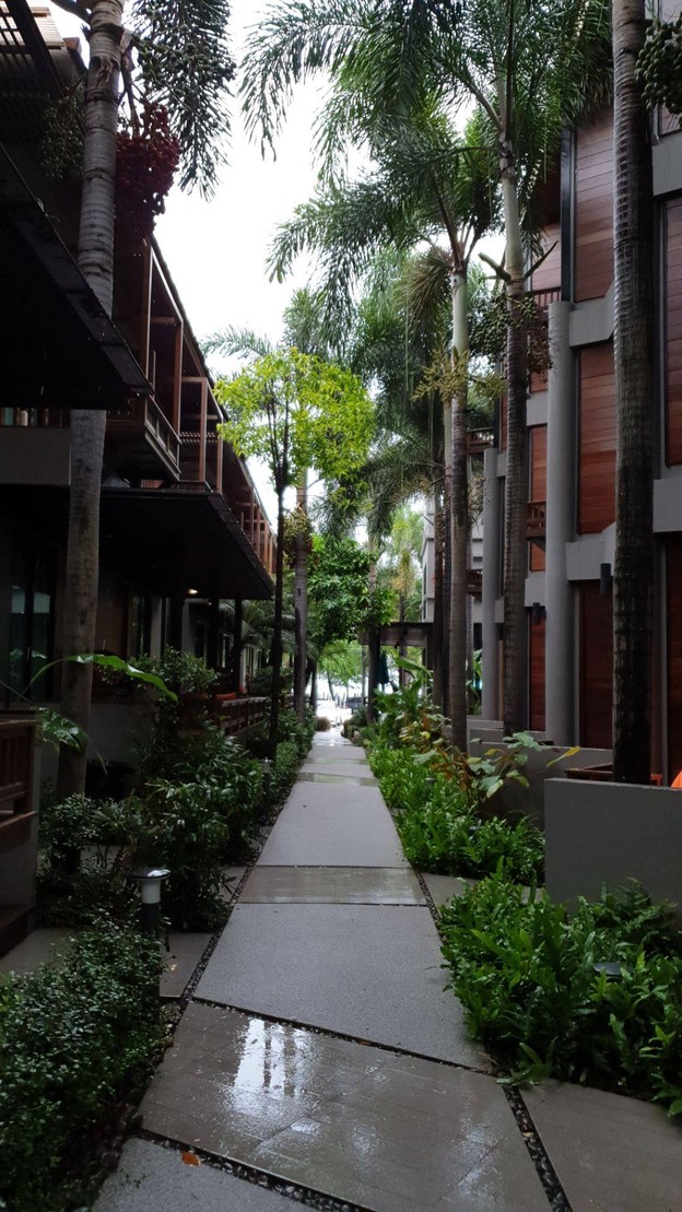 บ้านลานสวน