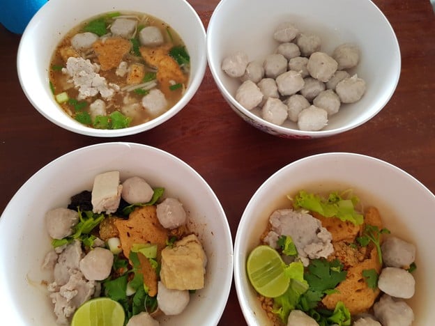 ลูกชิ้นหมูราชา