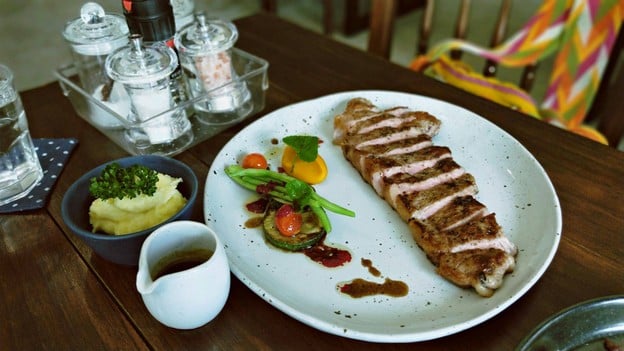Medium Rare Chiangmai Chiangmai