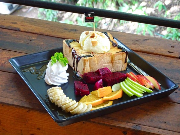เมนูของร้าน Zombie Cafe' Maerim Chiangmai