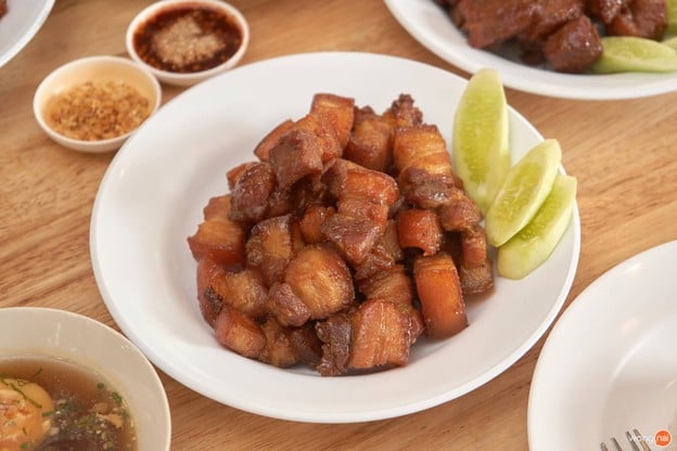 เมนูของร้าน หมูทอดBunBun หมูทอดบันบันซอยรามคำแหง 24