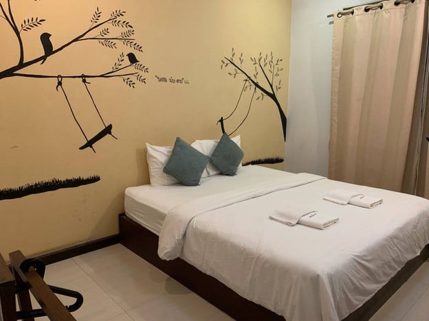 นอนนับดาว ริมโขง