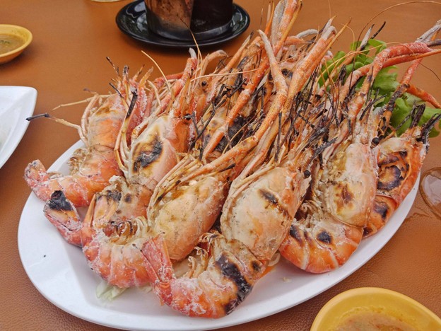 เมนูของร้าน The Wave Restaurant