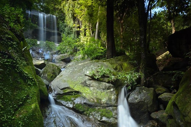 บรรยากาศ น้ำตกถ้ำโสดา