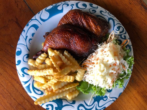 เมนูของร้าน The Riverside Restaurant Lampang