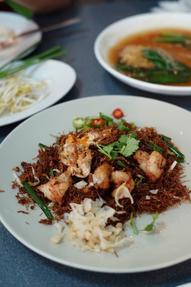 เมนูของร้าน หมี่กรอบจีนหลี