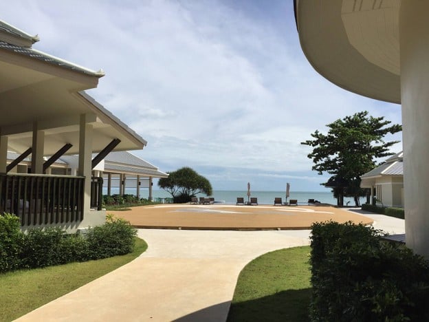 Wis Beach Khanom