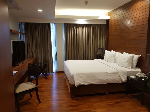 ฟูรามาเอกซ์คลูซีฟ สาทร กรุงเทพฯ