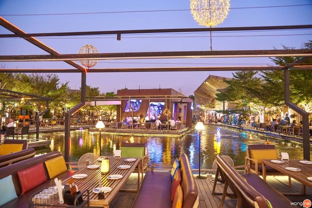 Waterside Karaoke Restaurant