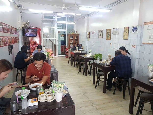บรรยากาศ รสเด็ด ก๋วยเตี๋ยวกระทุ่มแบน กระทุ่มแบน