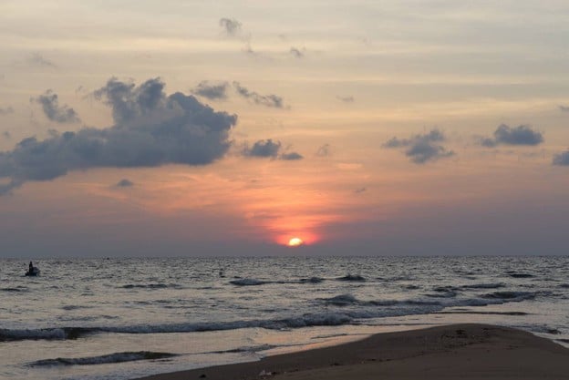 หาดนาใต้