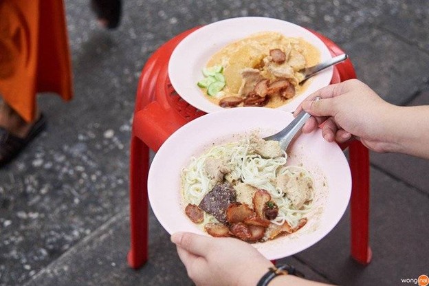 ร้านข้าวแกงเจ๊กปุ้ย (เจ้เฉีย)