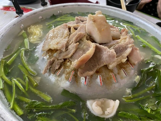 เมนูของร้าน หมูกระทะ เฮงเฮงเฮง ปากตรอกจันทน์