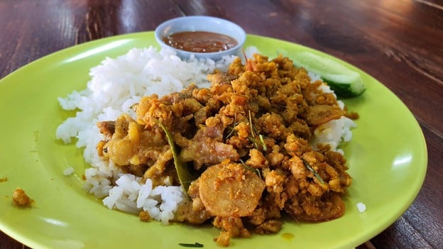 ข้าวแกงลุงเท่ง