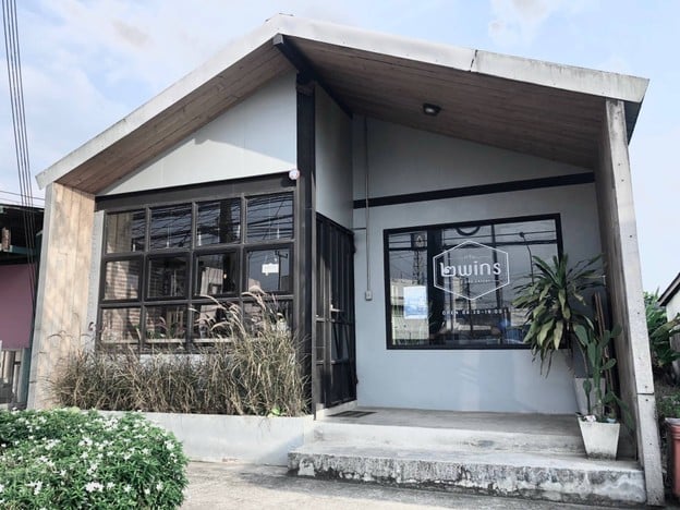 2wins Cafe And Eatery