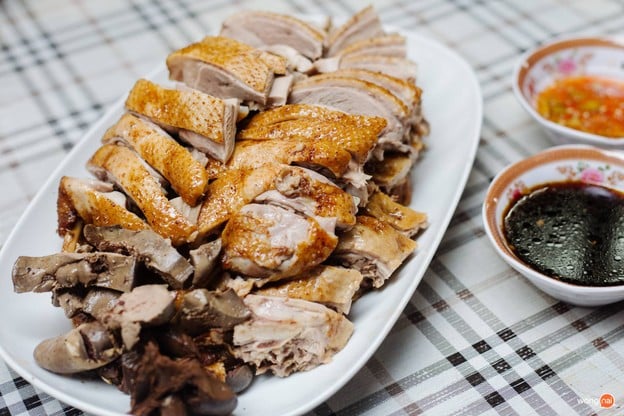 เมนูของร้าน เป็ดพะโล้ จี่เซ่งเฮง สาขา ซอยนานา ซอยนานา  เยาวราช