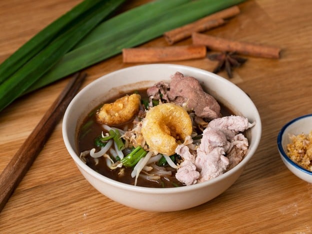 วิธีทำ “ก๋วยเตี๋ยวเรือ” เมนูเส้นรสเด็ดไม่ต้องปรุงเพิ่ม ขายง่ายกำไรงาม!