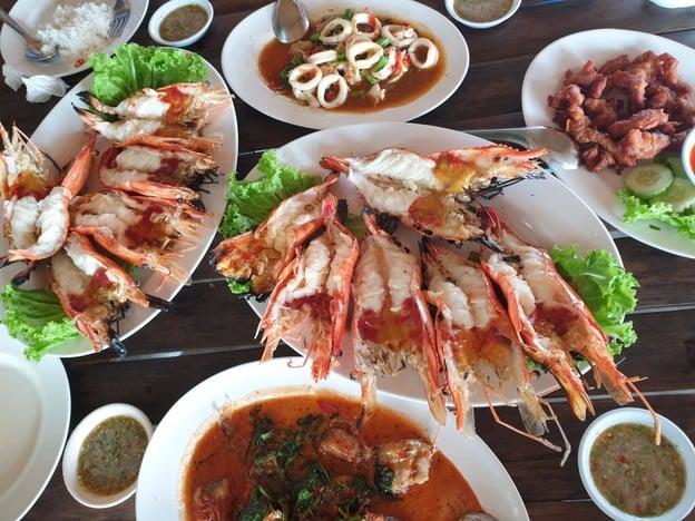 เมนูของร้าน มองอำเภอ