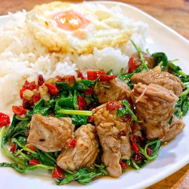เมนูของร้าน กะเพราเนื้อบางโพ บางโพ