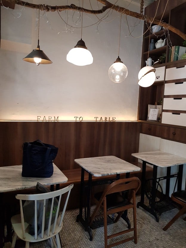 Farm to Table Organic cafe