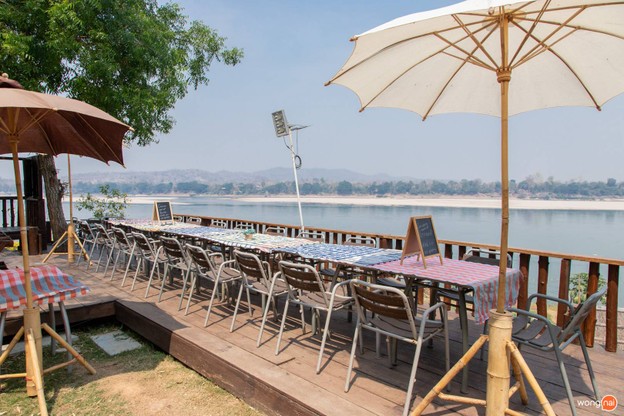 The Cream Café (the Camp Chiangkhan)