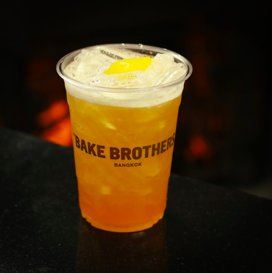 เมนูของร้าน BAKE BROTHERS อาคารสมเด็จพระเทพรัตน์ โรงพยาบาลรามาธิบดี