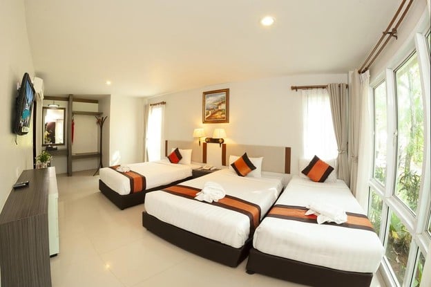 เจ้าหลาว คาบาน่า รีสอร์ท