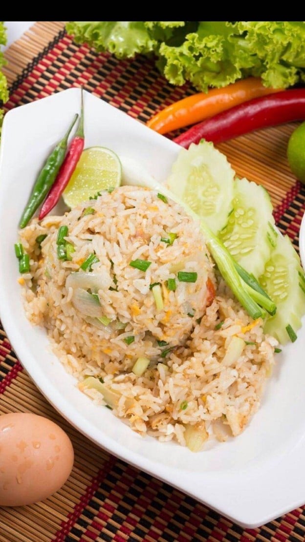 เมนูของร้าน เอลวิสสุกี้ สาขาบรรทัดทอง บรรทัดทอง