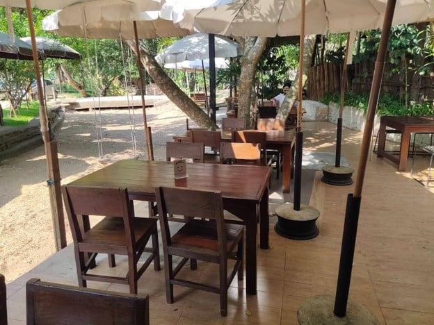 บรรยากาศ บ้านสวนกาแฟ