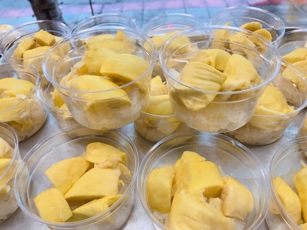 เมนูของร้าน ยอดทอง ข้าวเหนียวมะม่วง