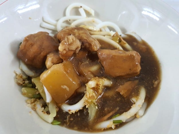 เมนูของร้าน ขนมจีนไหหลำโกหลุ่น (KOLUN.H) เสาชิงช้า (Giant Swing)