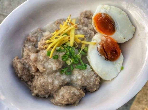 เมนูของร้าน โจ๊กสามย่าน บรรทัดทอง