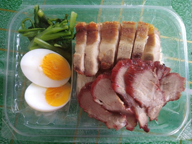 เมนูของร้าน ซัวเถาบะหมี่เป็ดย่าง หนองฮ่อ
