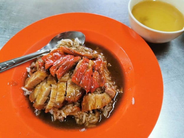 เมนูของร้าน นิวย่งฮั้วโภชนา (New Yong Hua) ถนนพระจันทร์