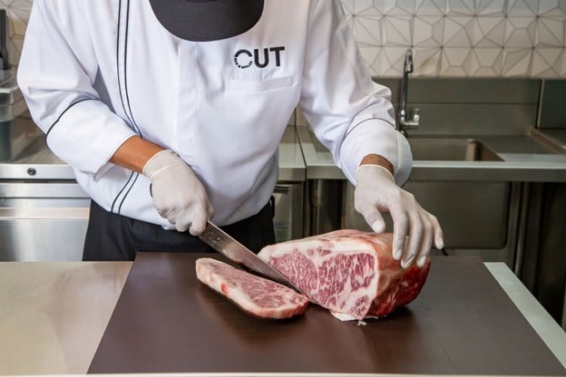 บรรยากาศ CUT CUT Raw & Grilled