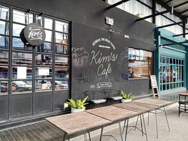 หน้าร้าน Kim's Cafe'