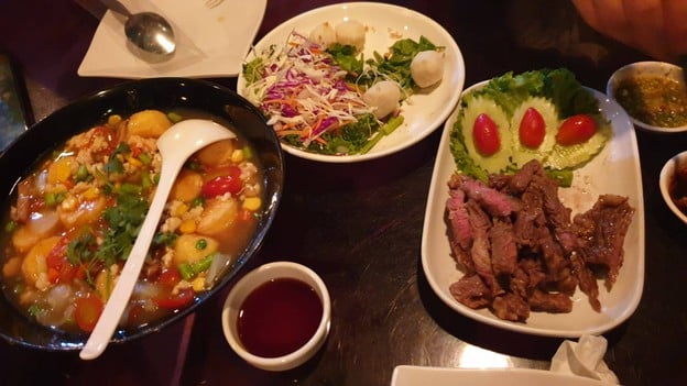 เมนูของร้าน Zoods & Virtigo (Pub and Restaurant)