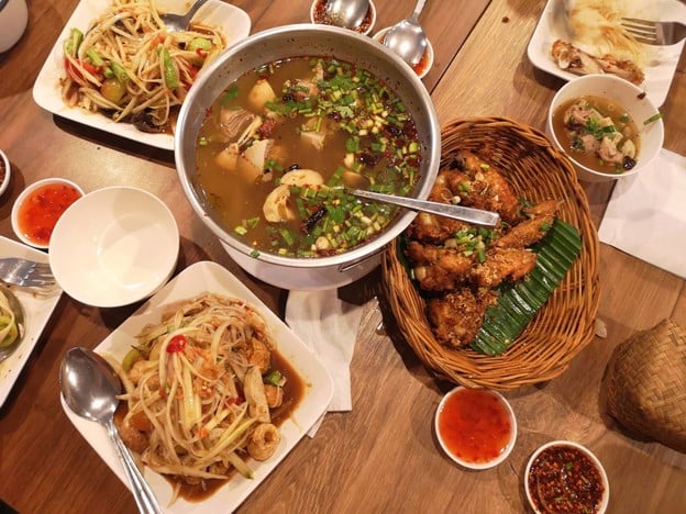ส้มตำนัว Siam Square Soi 5