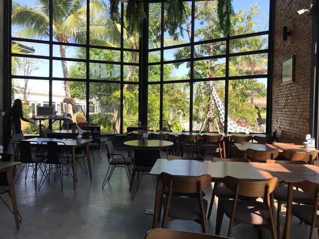 Pee Neung Coffee House