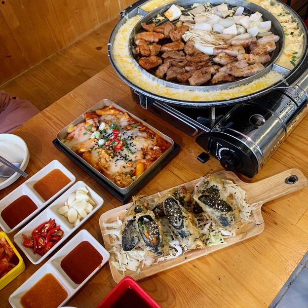 อาหารเกาหลี Oppa Korea Food Bar  ทาวน์อินทาวน์ 오빠" ทาวน์อินทาวน์